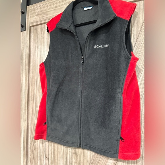 COLUMBIA FLEECE VEST - Picture 1 of 5
